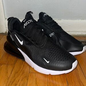 Nike Air 270
